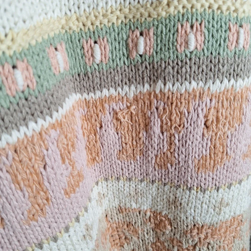Express‎ Tricot Vtg Hand Knit Chunky Pastel Cottage Grandma Scallop Sweater S